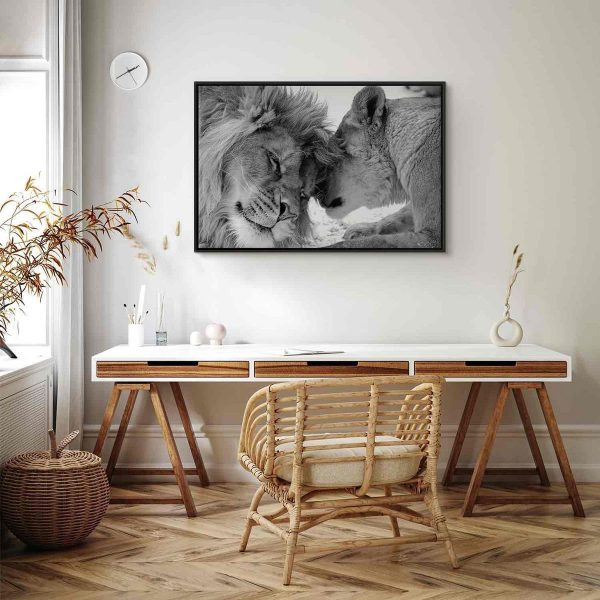 Canvas Print - Lion's Love
