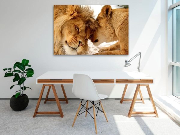 Canvas Print - Love's Secret