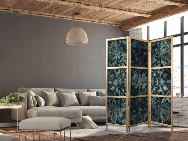 Japanese Room Divider - Oriental Pattern Carpet - Emerald Ornaments and Worn Patterns - Image 3