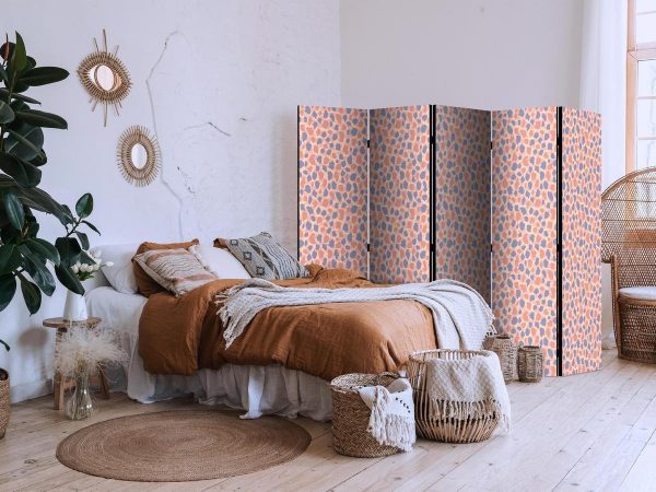 Room Divider - Giraffe Pattern - Colorful Animal Pattern in Blue-Pink Spots