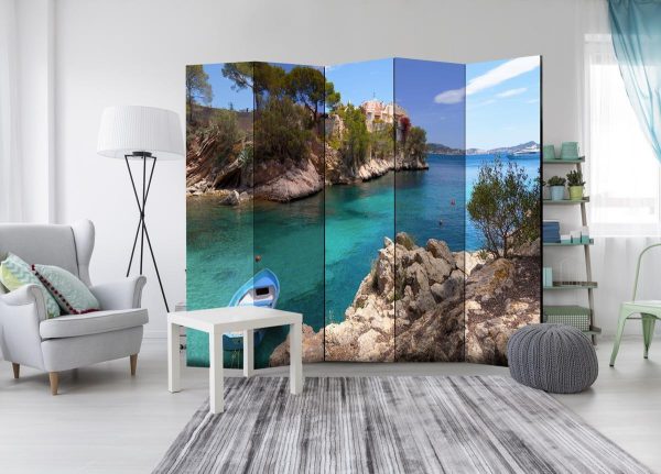 Room Divider - Holiday Seclusion II